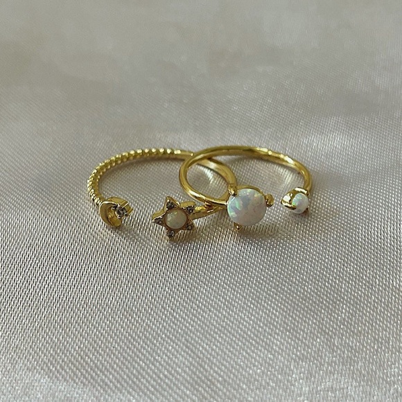 Opal Star & Crescent Moon Ring - Picture 5 of 6